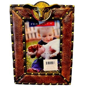 NEW Pendulum Western Steer Frame